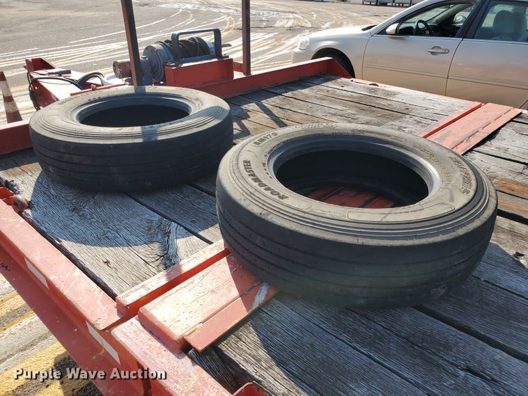 image for item KK9276 2001 Felling FT-40  tilt deck equipment trailer