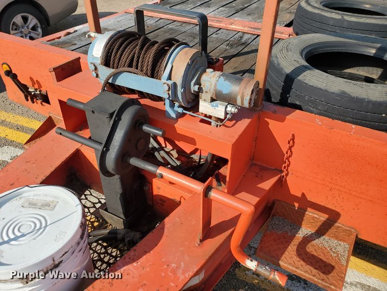 image for item KK9276 2001 Felling FT-40  tilt deck equipment trailer