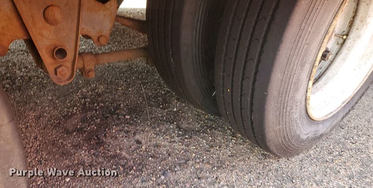 image for item KK9276 2001 Felling FT-40  tilt deck equipment trailer