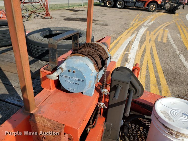 image for item KK9276 2001 Felling FT-40  tilt deck equipment trailer