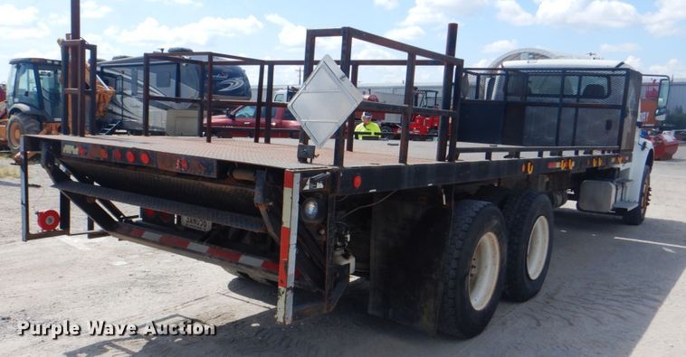 image for item DG1726 2008 Freightliner Business Class M2  flatbed truck