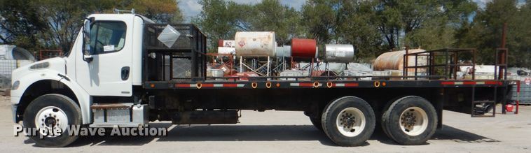 image for item DG1726 2008 Freightliner Business Class M2  flatbed truck