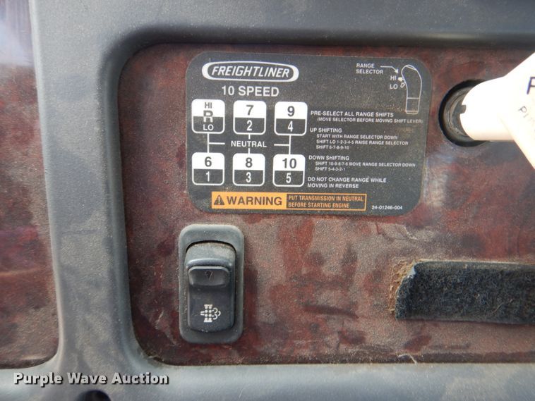 image for item DG1726 2008 Freightliner Business Class M2  flatbed truck