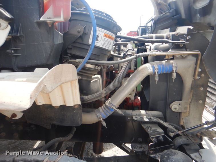 image for item DG1726 2008 Freightliner Business Class M2  flatbed truck