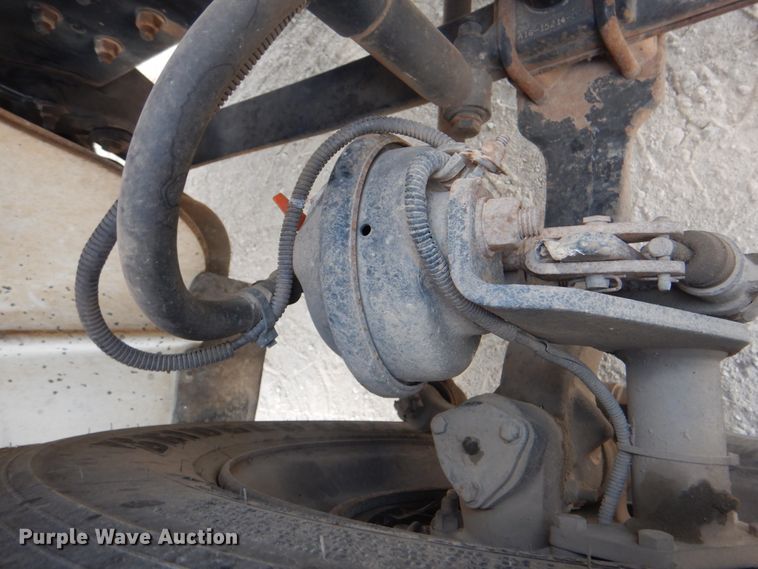 image for item DG1726 2008 Freightliner Business Class M2  flatbed truck