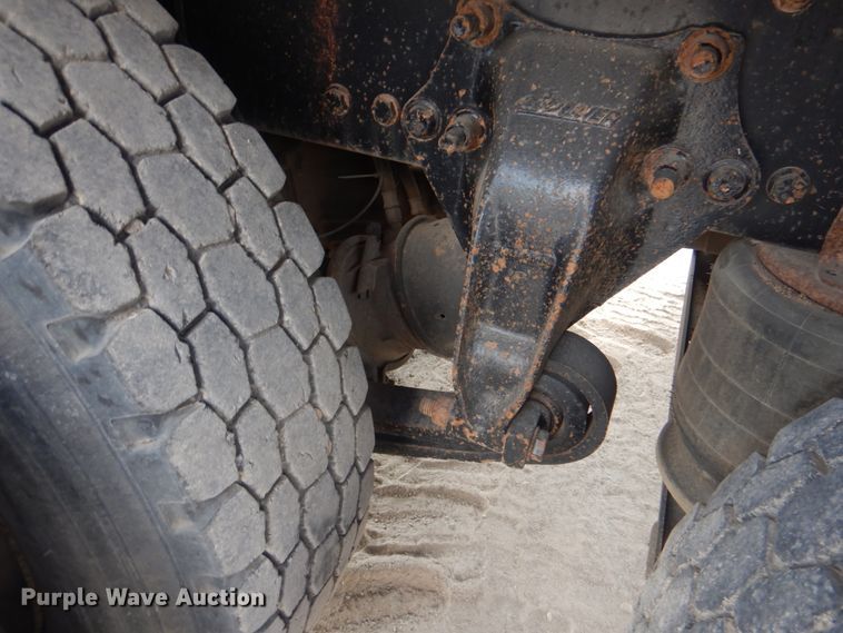 image for item DG1726 2008 Freightliner Business Class M2  flatbed truck