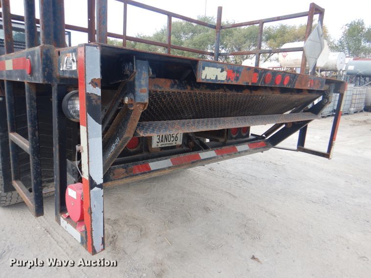 image for item DG1726 2008 Freightliner Business Class M2  flatbed truck