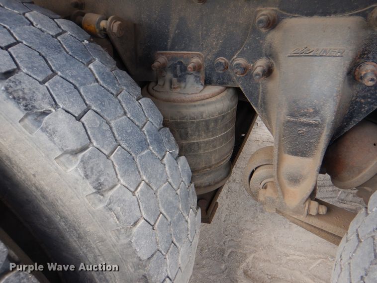 image for item DG1726 2008 Freightliner Business Class M2  flatbed truck