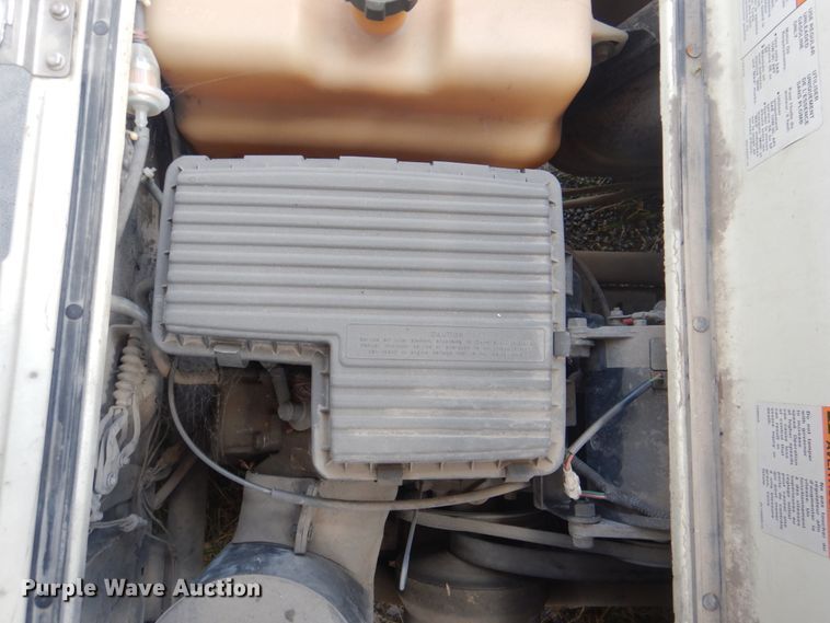 image for item DG1728 2000 Yamaha G16A  golf cart