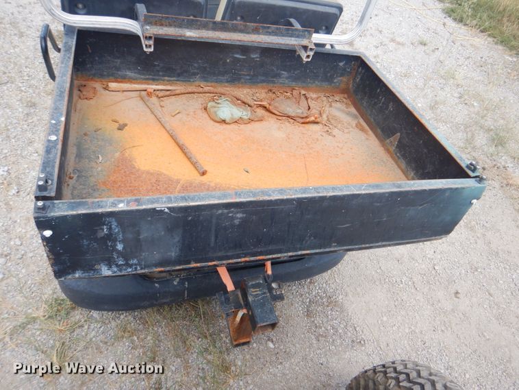 image for item DG1728 2000 Yamaha G16A  golf cart