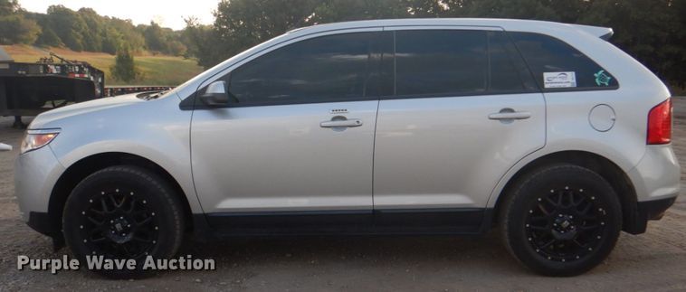 image for item DG1731 2013 Ford Edge  SUV