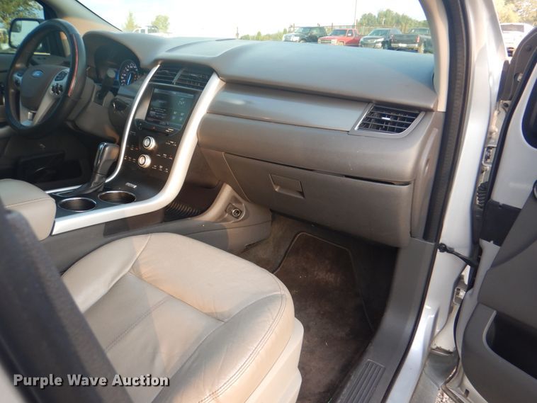 image for item DG1731 2013 Ford Edge  SUV