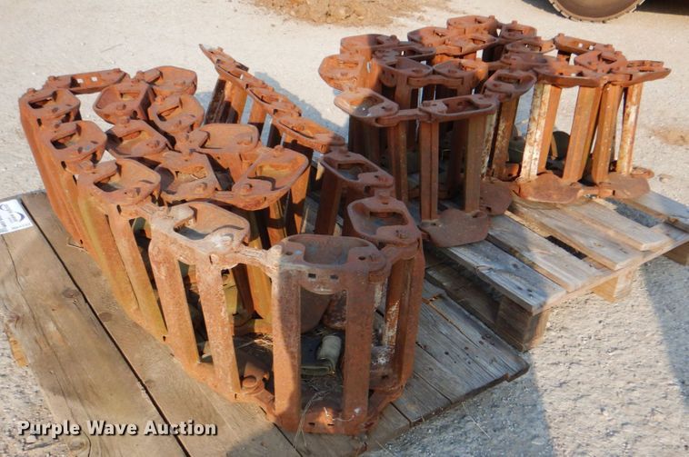 image for item DG1733 Bobcat  15"W over tire skid steer tracks