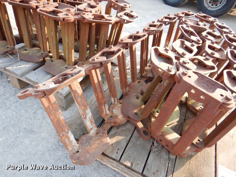 image for item DG1733 Bobcat  15"W over tire skid steer tracks