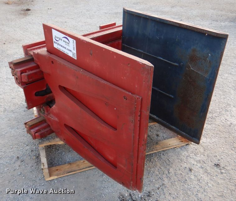 image for item DG1734 38"W forklift clamp