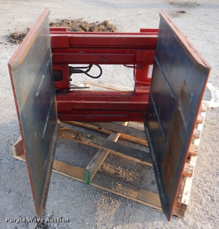 image for item DG1734 38"W forklift clamp