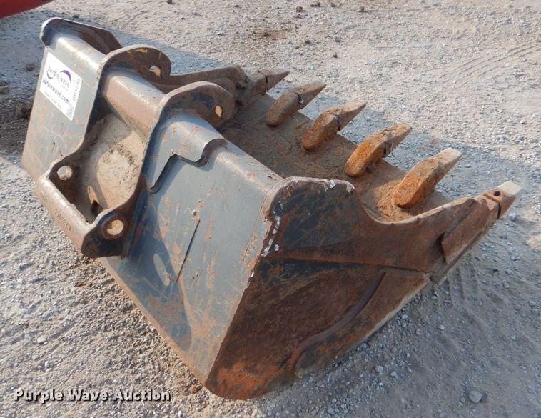 image for item DG1736 34"W excavator bucket