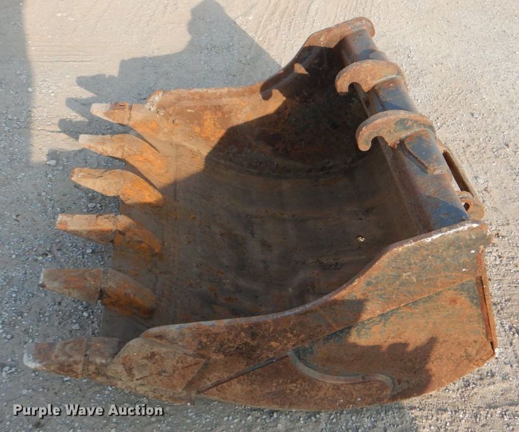 image for item DG1736 34"W excavator bucket