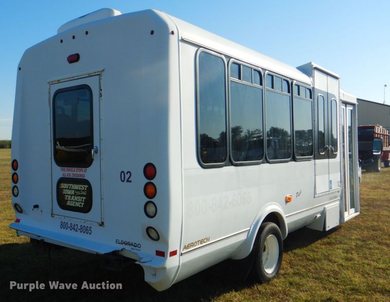 image for item DG1786 2017 Ford E450  shuttle bus
