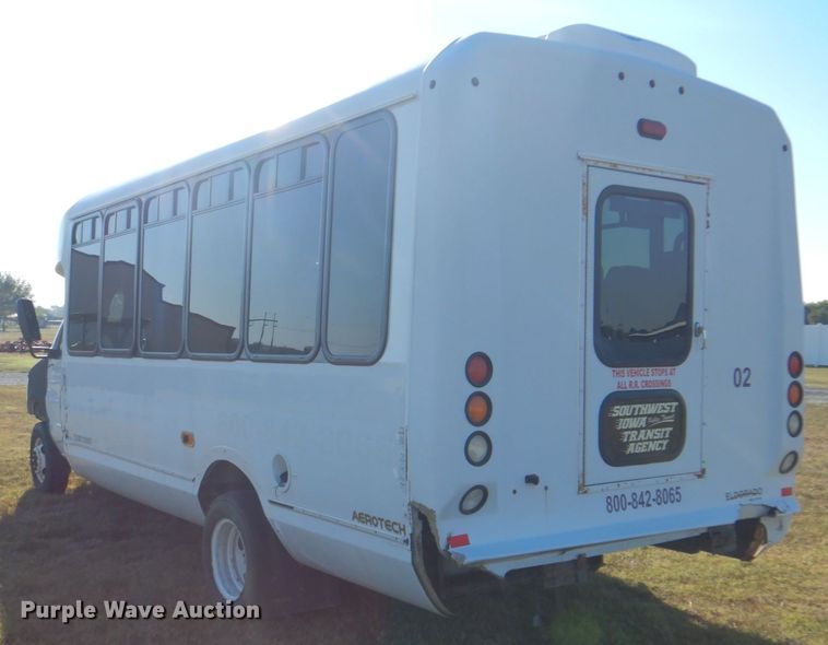 image for item DG1786 2017 Ford E450  shuttle bus