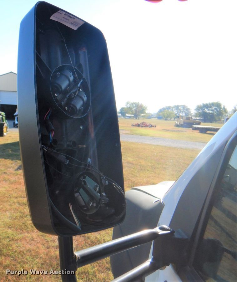 image for item DG1786 2017 Ford E450  shuttle bus