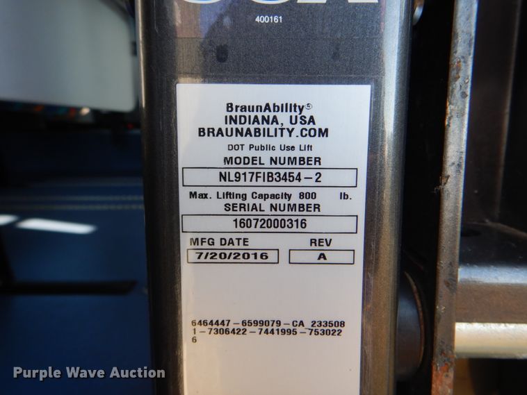 image for item DG1786 2017 Ford E450  shuttle bus