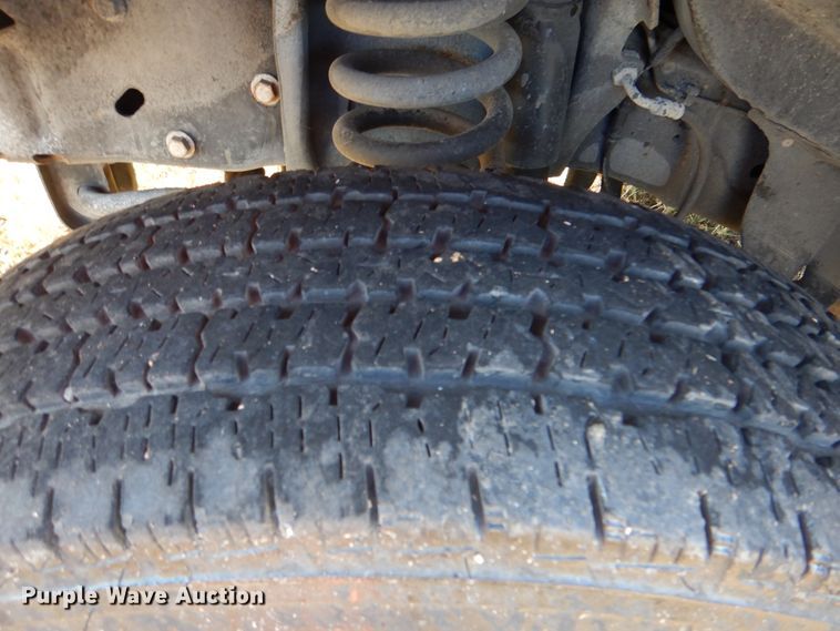 image for item DG1786 2017 Ford E450  shuttle bus