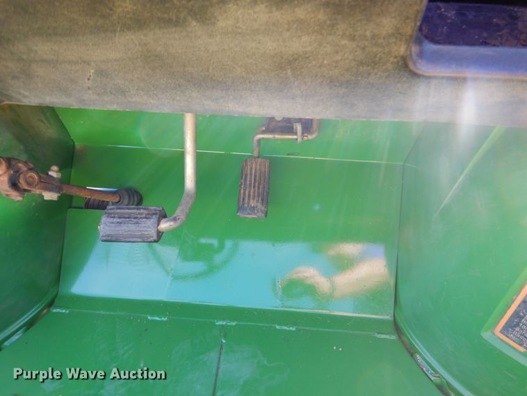 image for item DG1787 2000 John Deere Gator 6X4  utility vehicle