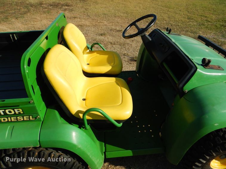 image for item DG1787 2000 John Deere Gator 6X4  utility vehicle
