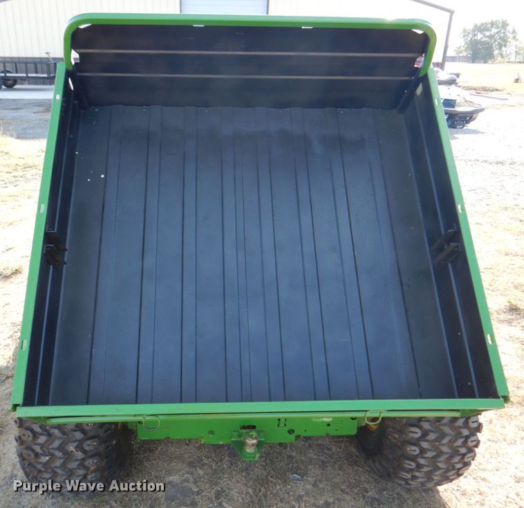 image for item DG1787 2000 John Deere Gator 6X4  utility vehicle