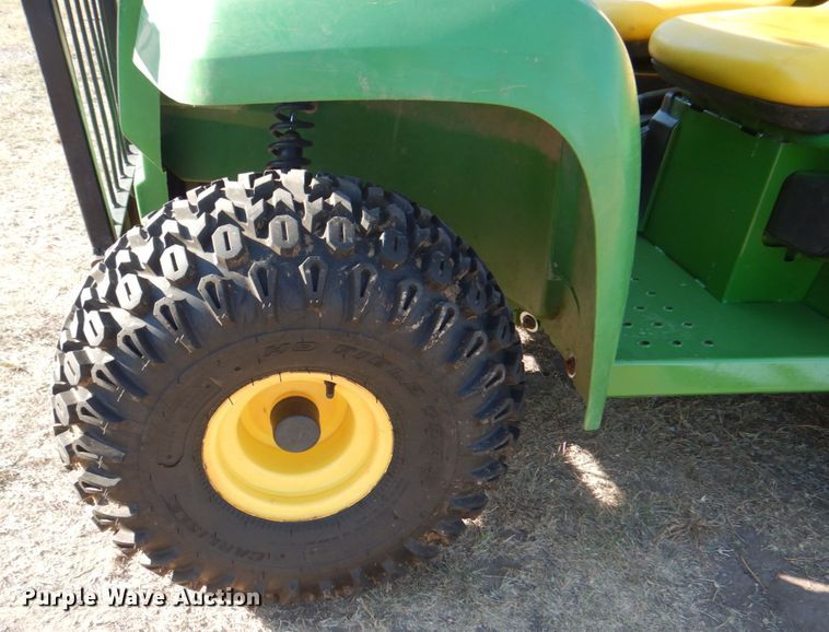 image for item DG1787 2000 John Deere Gator 6X4  utility vehicle
