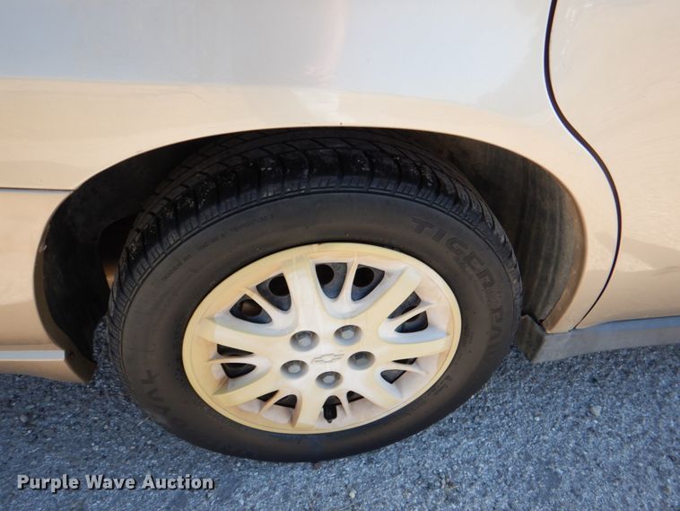 image for item DG1800 2004 Chevrolet Impala