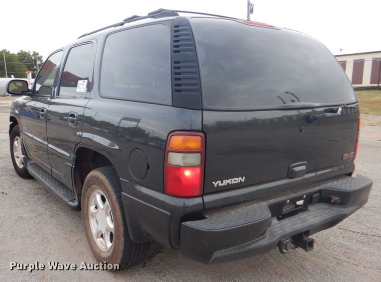 image for item DG1831 2003 GMC Yukon Denali  SUV