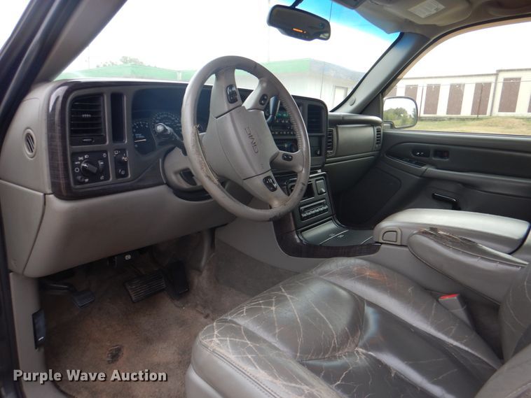 image for item DG1831 2003 GMC Yukon Denali  SUV