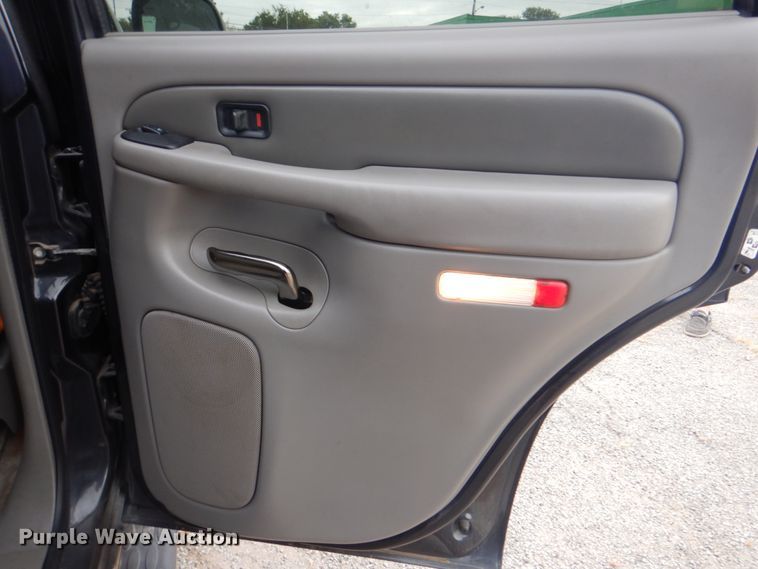 image for item DG1831 2003 GMC Yukon Denali  SUV