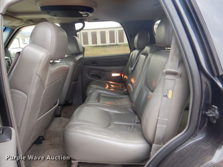 image for item DG1831 2003 GMC Yukon Denali  SUV