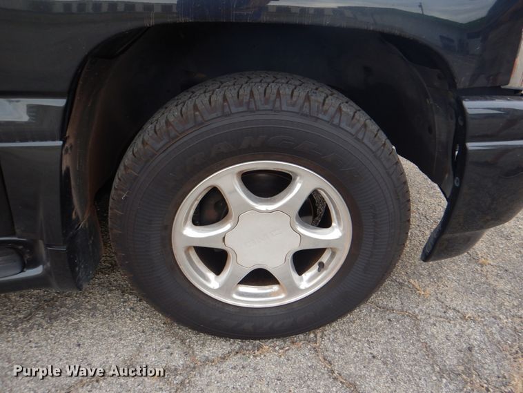 image for item DG1831 2003 GMC Yukon Denali  SUV