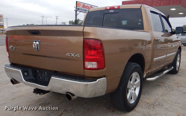 image for item DG1832 2012 Dodge Ram 1500  Crew Cab pickup truck