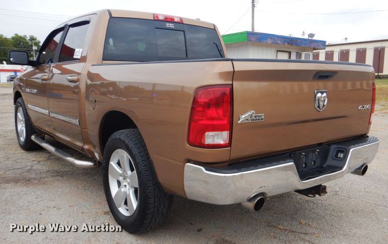 image for item DG1832 2012 Dodge Ram 1500  Crew Cab pickup truck