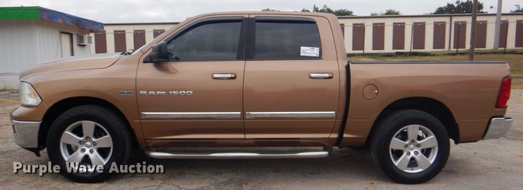 image for item DG1832 2012 Dodge Ram 1500  Crew Cab pickup truck