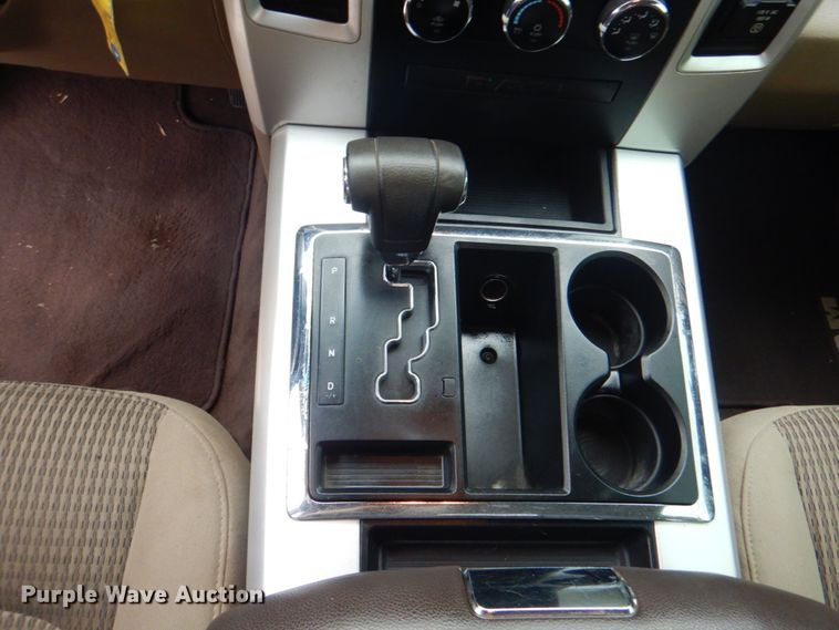 image for item DG1832 2012 Dodge Ram 1500  Crew Cab pickup truck