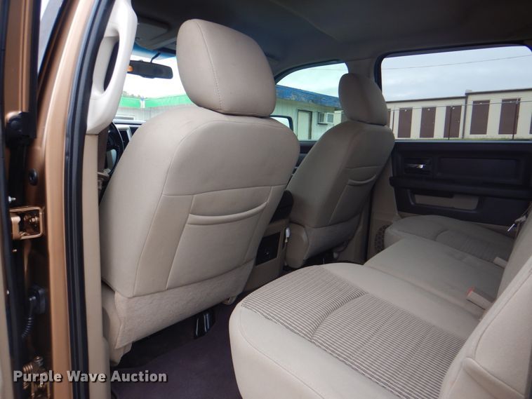 image for item DG1832 2012 Dodge Ram 1500  Crew Cab pickup truck