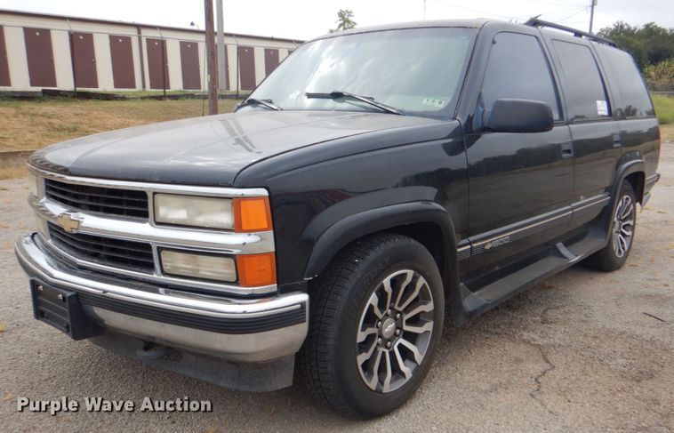 image for item DG1833 1996 Chevrolet Tahoe  SUV