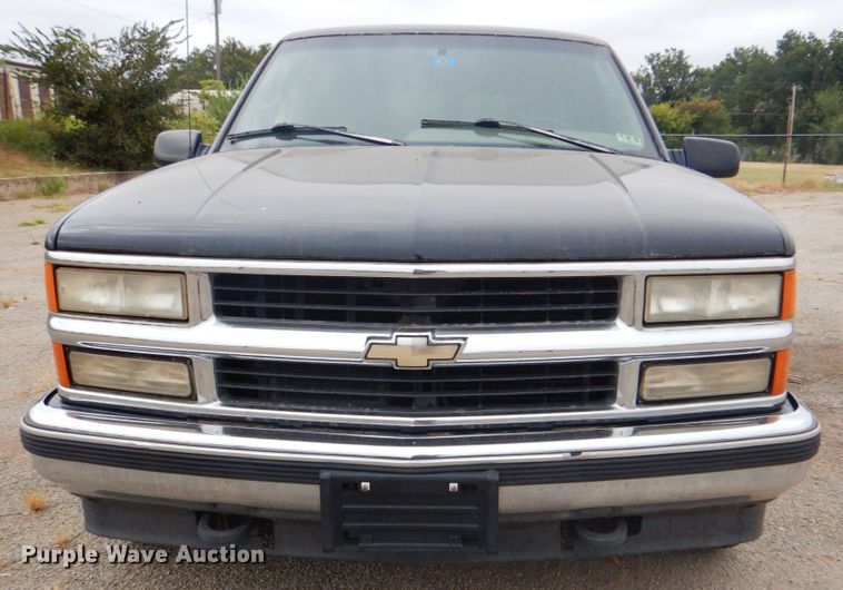 image for item DG1833 1996 Chevrolet Tahoe  SUV