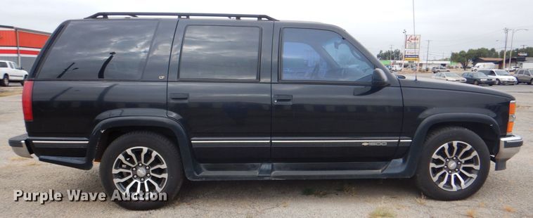 image for item DG1833 1996 Chevrolet Tahoe  SUV