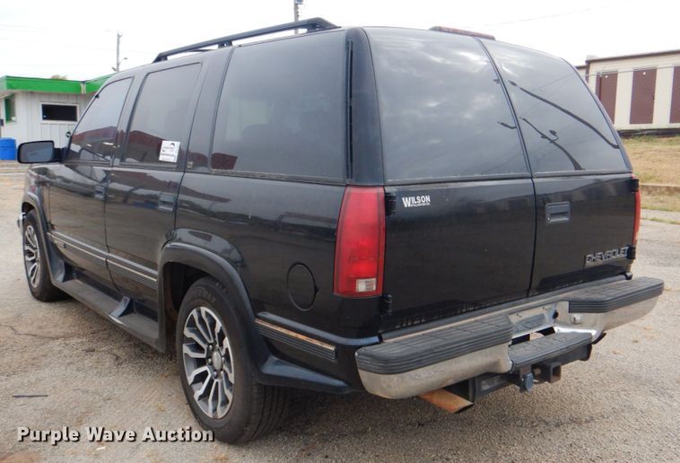 image for item DG1833 1996 Chevrolet Tahoe  SUV