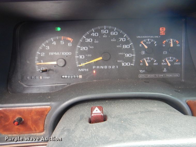 image for item DG1833 1996 Chevrolet Tahoe  SUV