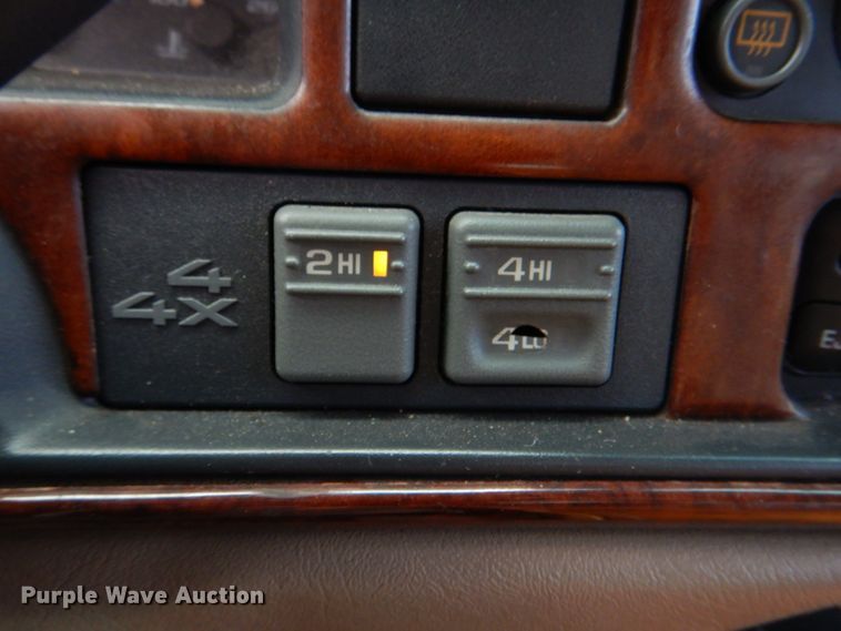 image for item DG1833 1996 Chevrolet Tahoe  SUV