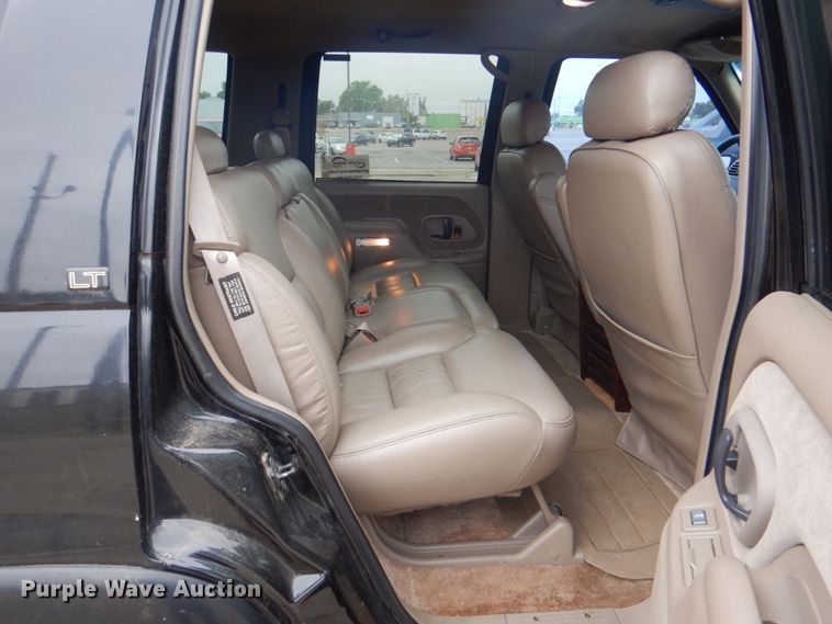 image for item DG1833 1996 Chevrolet Tahoe  SUV