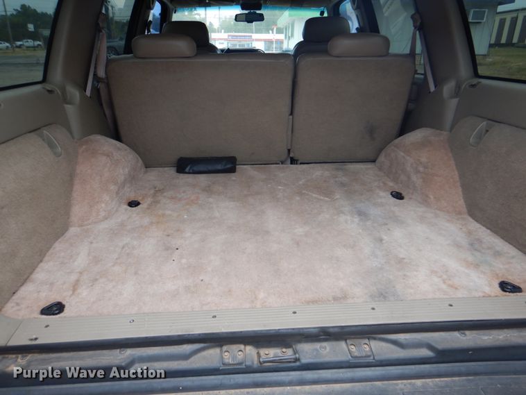 image for item DG1833 1996 Chevrolet Tahoe  SUV